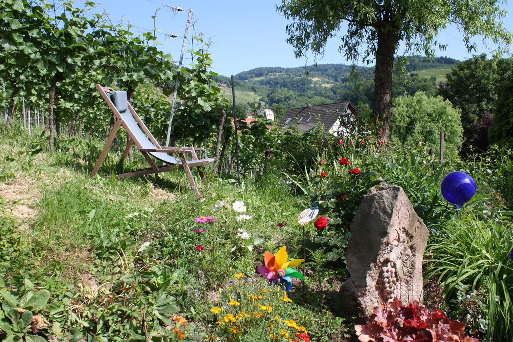 Pension Am Weinberg Sasbachwalden Buitenkant foto