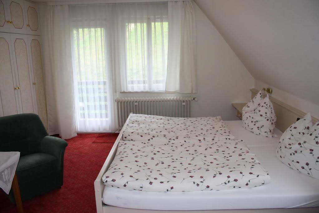 Pension Am Weinberg Sasbachwalden Buitenkant foto